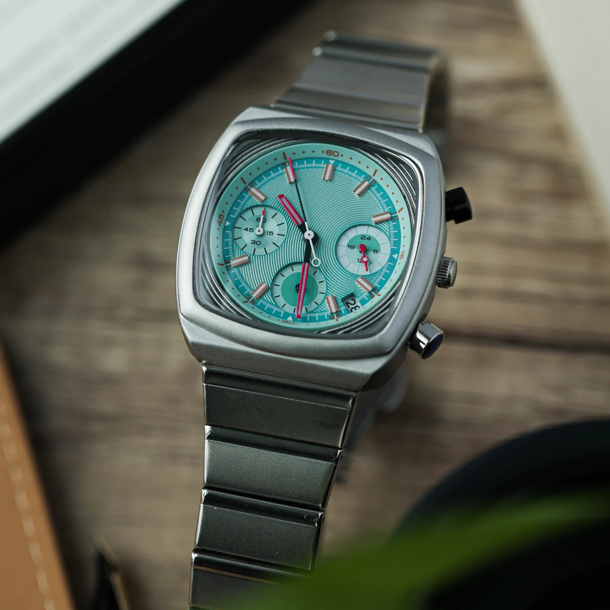 Elite Steel Quartz Watch