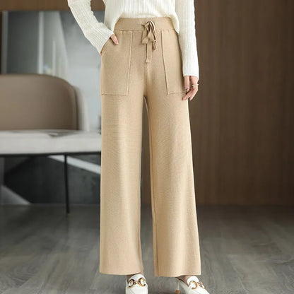 Minimalist Knit Wide-Leg Pants