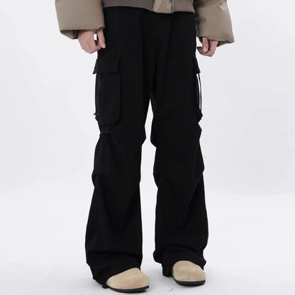 Men’s Wide-Leg Cargo Pants