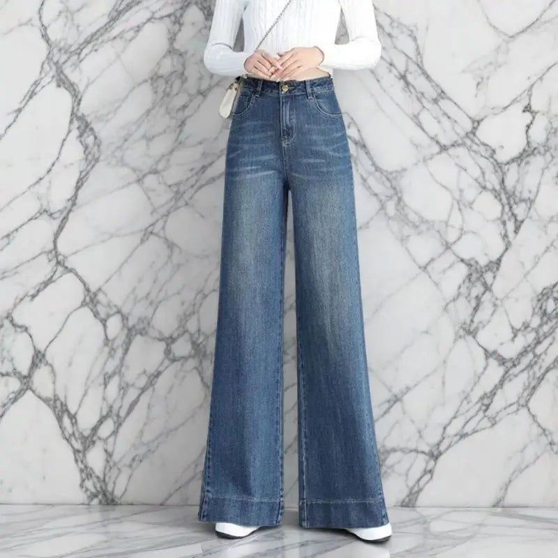 Retro High-Rise Jeans