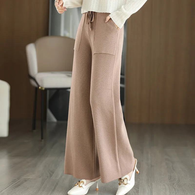 Minimalist Knit Wide-Leg Pants